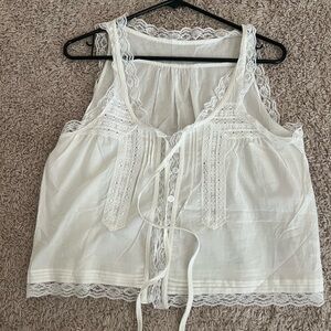 Elegant White Lace Trimmed Women's Top